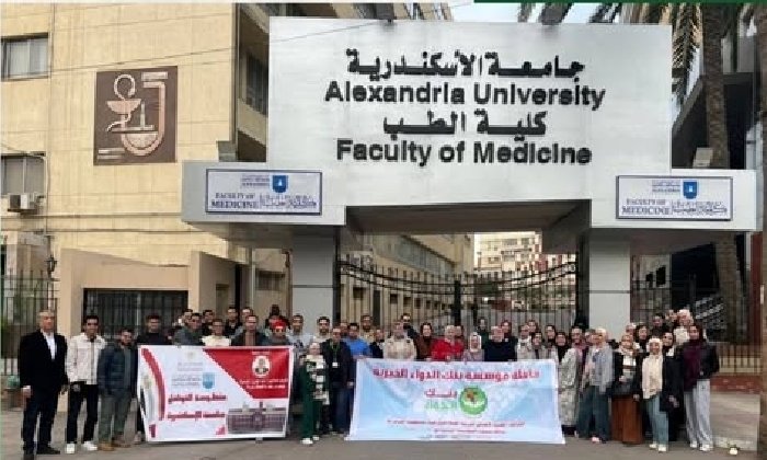 «طب الإسكندرية» تُطلق قافلة طبية شاملة لخدمة أهالي عزبة النهضة بالعامرية 9 elaosboa65903