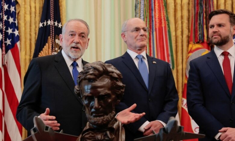 سفیر آمریکا در اسرائیل: مشکل لبنان یا اسرائیل نیست؛ حزب‌الله است