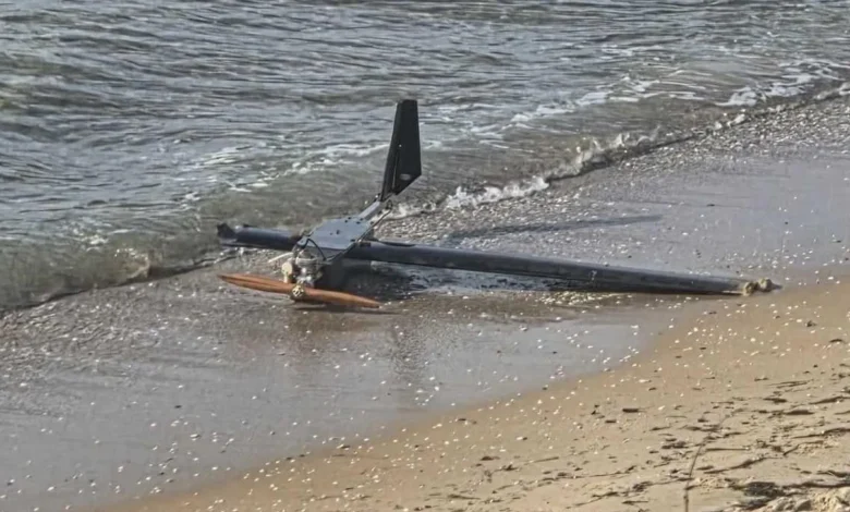 ВМС обезвредиха отломки от два дрона край Кара дере и Ахтопол