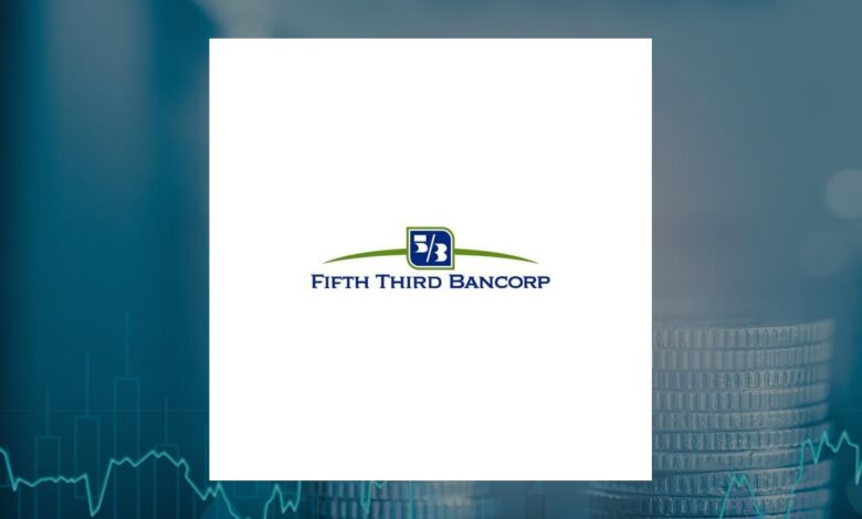 Fifth Third Bancorp Annual Meeting: Shareholders Back Exec Pay and Board