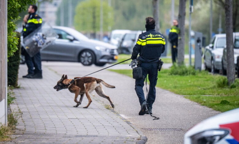 Grote zoekactie na gewapende overvalpoging in Alphen aan den Rijn