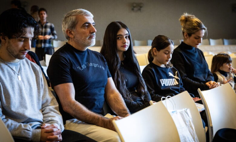 Kerkklokactie raakt gezin in kerkasiel Kampen: “Dit voelde goed”