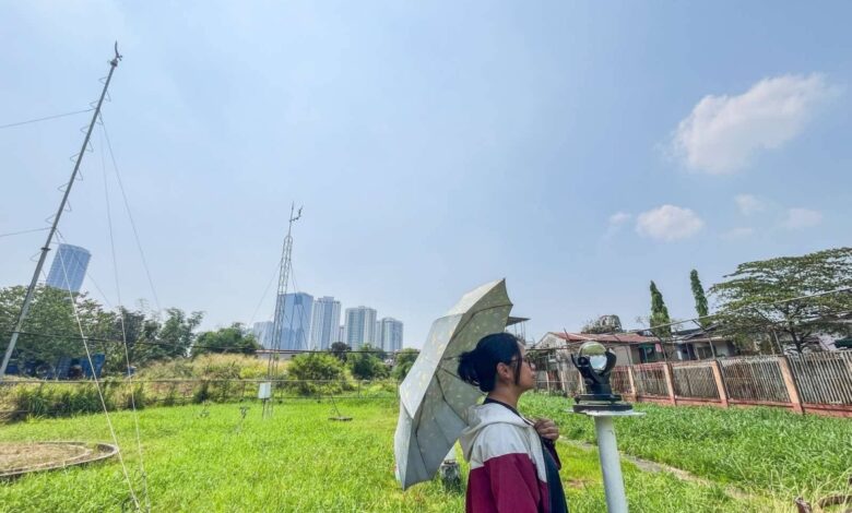 Easterly Winds Bring Heat and Storms Across Philippines