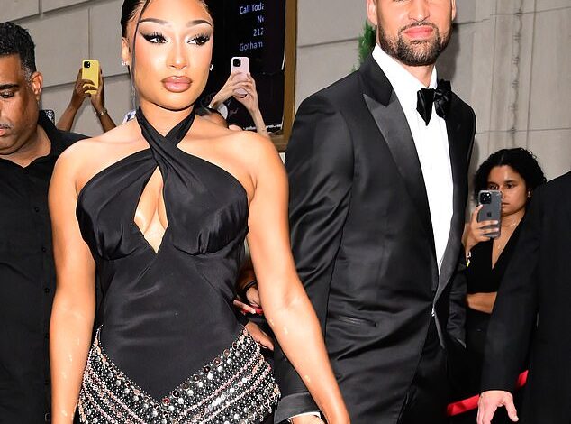 Megan Thee Stallion ends relationship with Klay Thompson