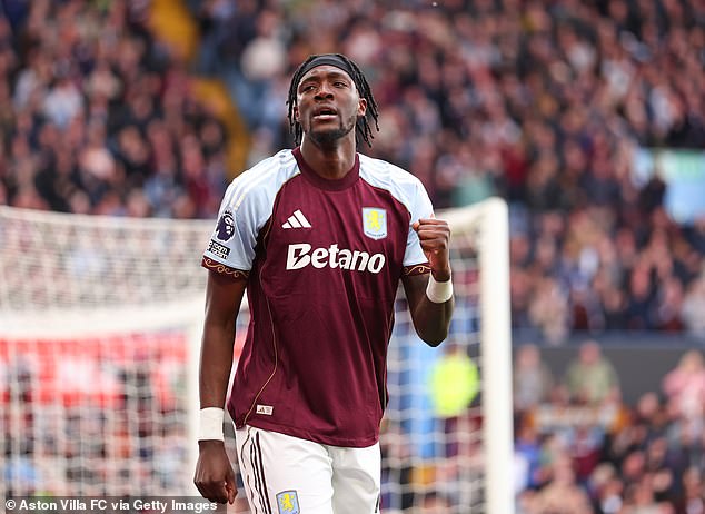 Aston Villa 4-3 Sunderland: Abraham’s Late Winner Fires Villa Into Europe