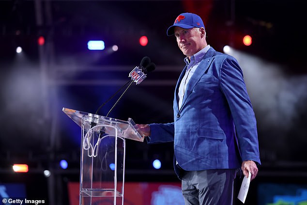 Shane Conlan struggles on NFL Draft stage as Bills pick T.J. Parker