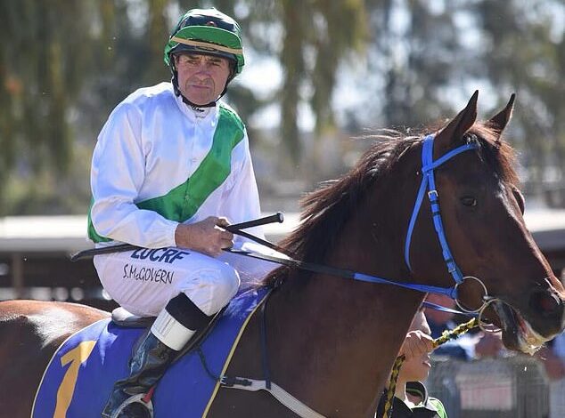 Misryoum: Jockey Shane McGovern loses both legs after trackwork ordeal