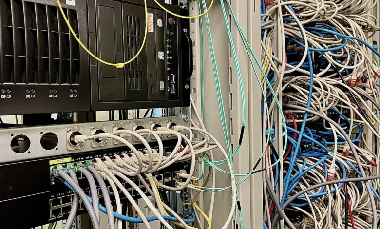 Kaitsepolitsei otseligipääs: Misryoumi uurimine Elisa ja Tele2 sideandmete kohta