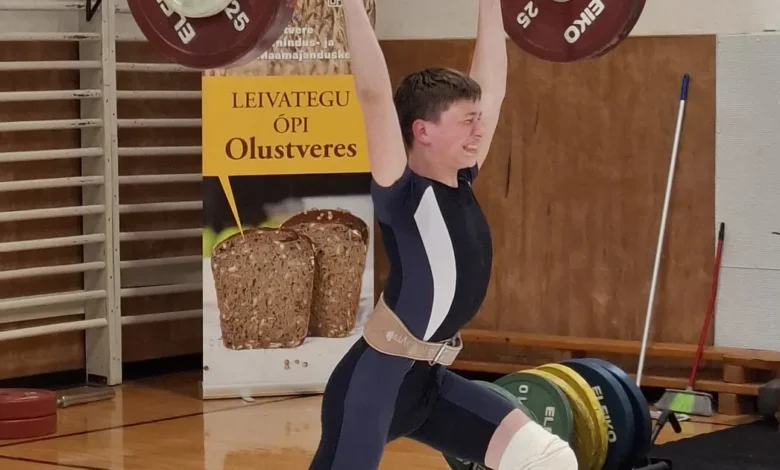 GALERII ⟩ SK Vargamäe noortõstjad olid tasemel