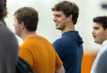 Texas QB Arch Manning feels “100%” after foot surgery