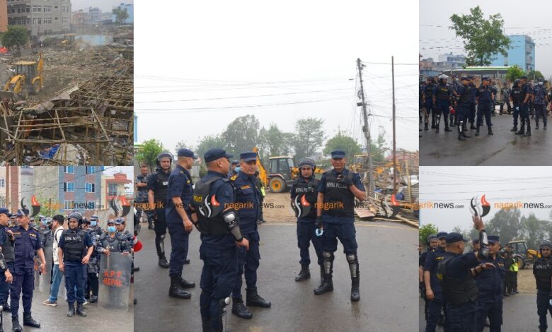 मनोहराका सुकुम्बासी बस्ती हटाउने काम जारी : आइजिपी कार्की स्थलगत निरीक्षण