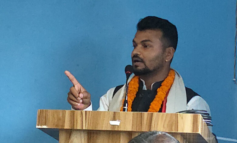 तस्कर र जनतालाई एकै व्यवहार रोकिनुपर्छ : सांसद यादव