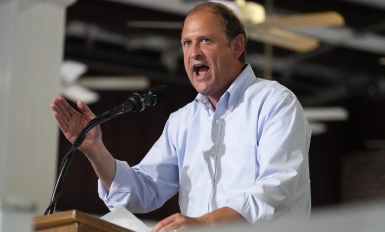 Barr cash lead grows in Kentucky Senate GOP race