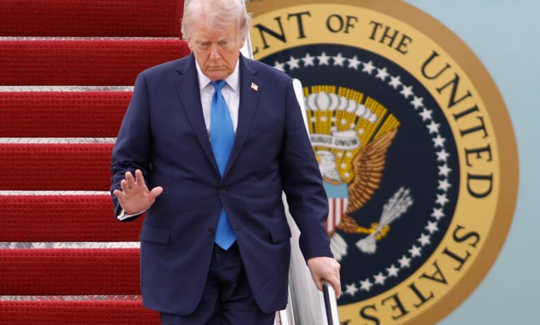 Stock market today: S&P 500, Nasdaq notch fresh records as oil ticks up