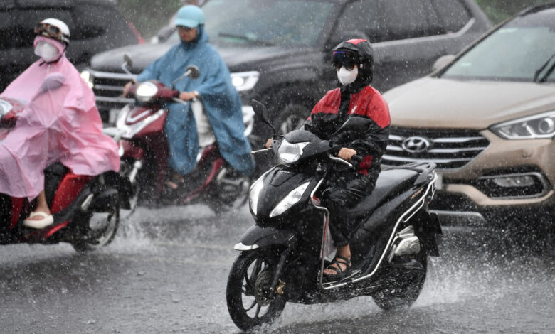 Dự báo thời tiết 28/4/2026: Không khí lạnh tràn về, miền Bắc mưa chuyển mát