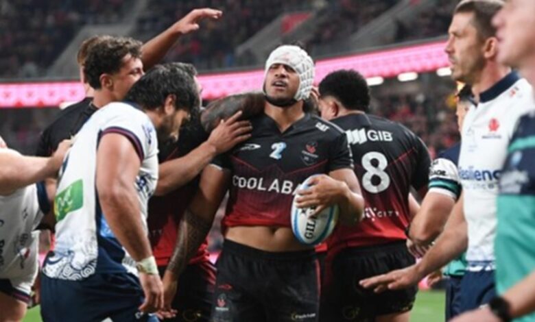 Crusaders christen new stadium with 35-20 win over Tahs