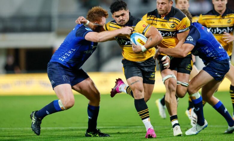 Brumbies push for clean sweep as Kirifi hits 100th Hurricanes game