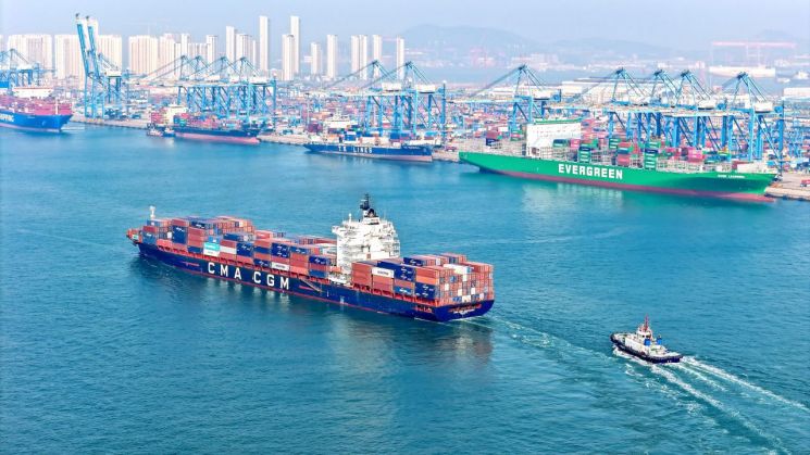 이란 전쟁의 그늘, 견고하던 중국 경제마저 흔들린다