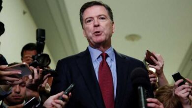 James Comey, din nou în fața instanței: O fotografie cu scoici a stârnit furia administrației Trump
