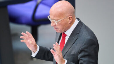 Verteidigungspolitischer Sprecher der AfD tritt überraschend zurück