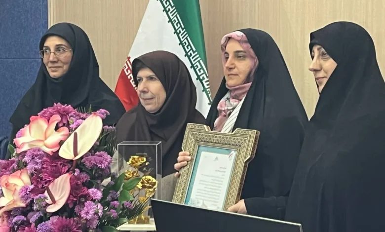 مهدیه اسفندیاری: دانشگاه الزهرا خانه من است