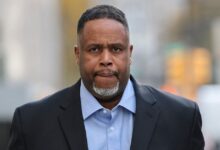 Former NBA player and coach Damon Jones pleads guilty to selling gamblers inside information