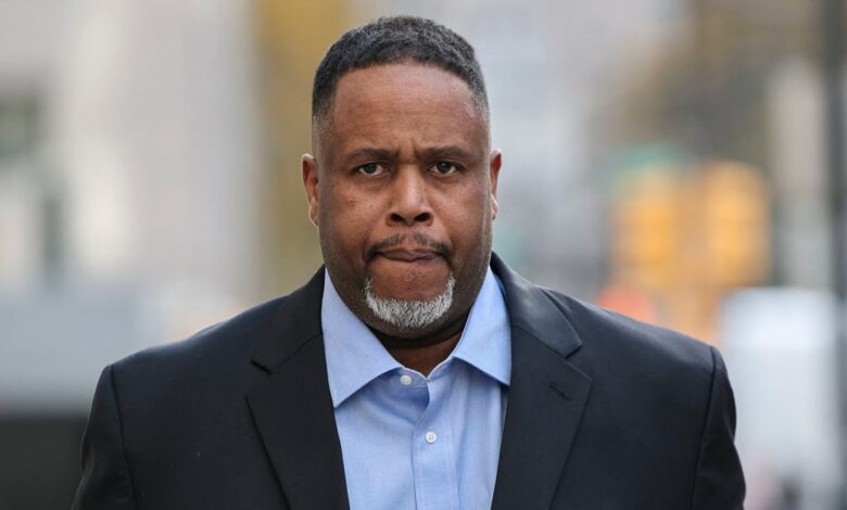 Former NBA player Damon Jones pleads guilty in betting insider probe