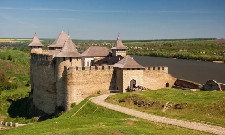 Обрушение стены Хотинской крепости: что известно об инциденте