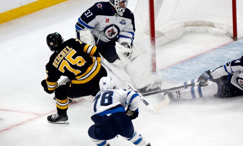 Reichel set for Bruins’ Game 4 lineup as Sabres series tightens