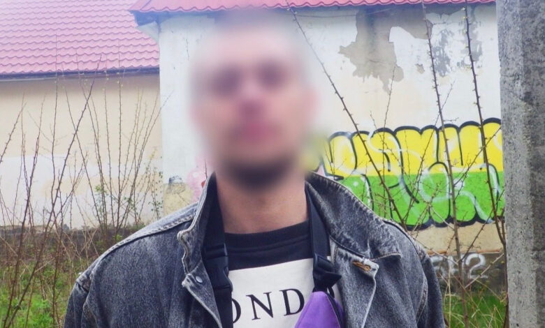 У Києві п’яний чоловік з пістолетом цілив у перехожих — затримали