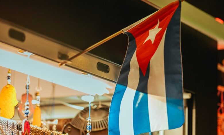 Encuesta revela al régimen y exige cambio en Cuba