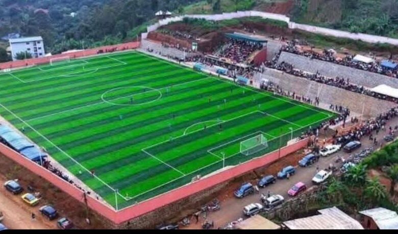Effondrement du stade Bamenda : la clôture s’écroule sous la pluie