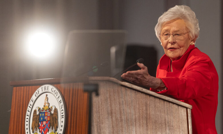 Gov. Ivey grants 7,000 to aid Alabama crime victims