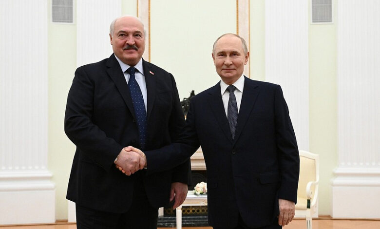 Лукашенко погрозив «відповіддю» через вигадану агресію проти Білорусі