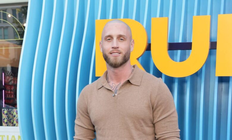 Tom Hanks Grooves at Chet Hanks’ Concert: The Proud Dad Moment