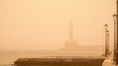 Αφρικανική σκόνη και άστατος καιρός: Τι περιμένουμε τις επόμενες ημέρες