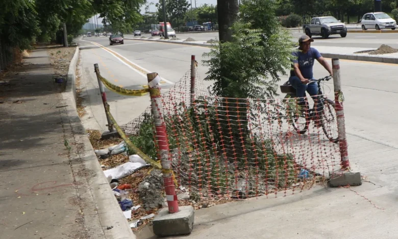 Ciclovía en avenida Narcisa de Jesús: repite errores y preocupa la seguridad