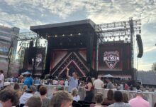 Live Between the Hedges Returns to Sanford Stadium