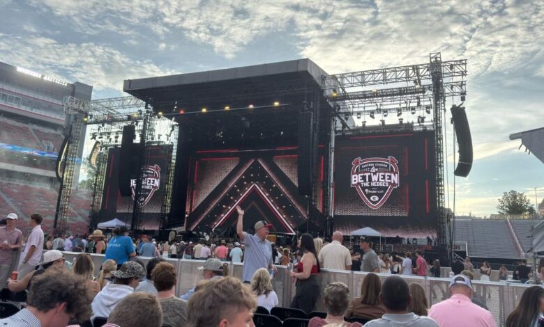 Live Between the Hedges Returns to Sanford Stadium