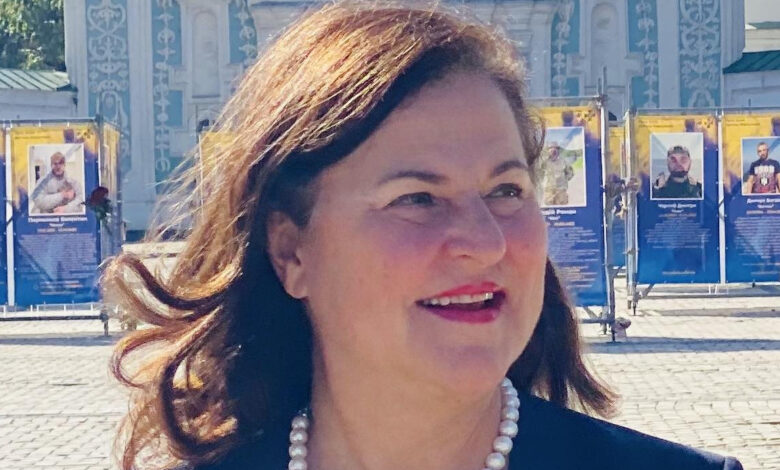 Катаріна Матернова завершує кар’єру в євроінституціях після місії в Україні