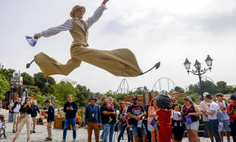 Купете самолетни билети сега – предупреждава испанският