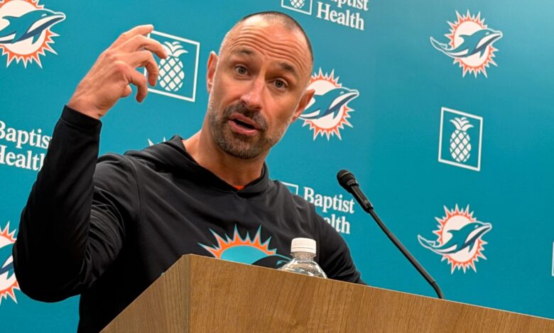 Dolphins trade down with Dallas in NFL draft, add extra picks