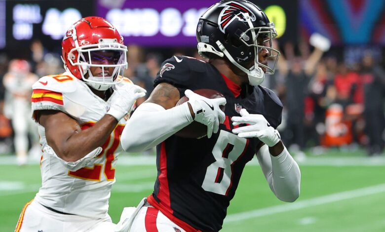 Kyle Pitts trade scenario could bring Falcons back a first-round pick