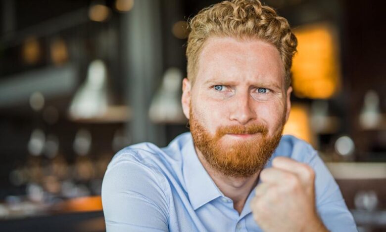 Fears of an AI Bubble Are Growing: Should SMH Investors Worry?