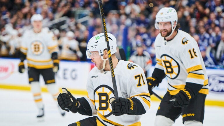 Bruins Lose Viktor Arvidsson for Game 5 vs Buffalo