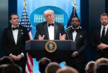 Obama urges rejection of violence after dinner shooting