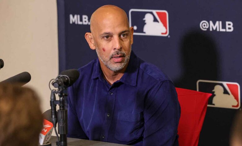 MLB rumors: Alex Cora could be managing again in a week