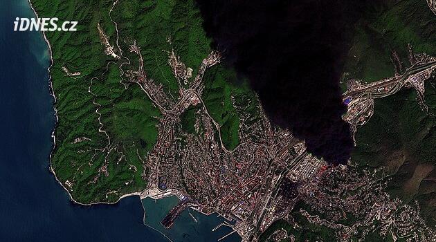 Požár je pod kontrolou: nebezpečí nehrozí, tvrdí úřady v Tuapse