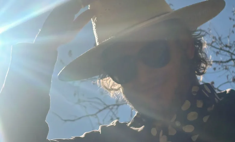 Justin Vernon’s “Bon Dylan” Reveals a Full Covers Band at Eaux Claires