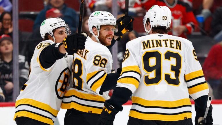 3 possible lineup tweaks for Bruins in Game 4 vs. Sabres